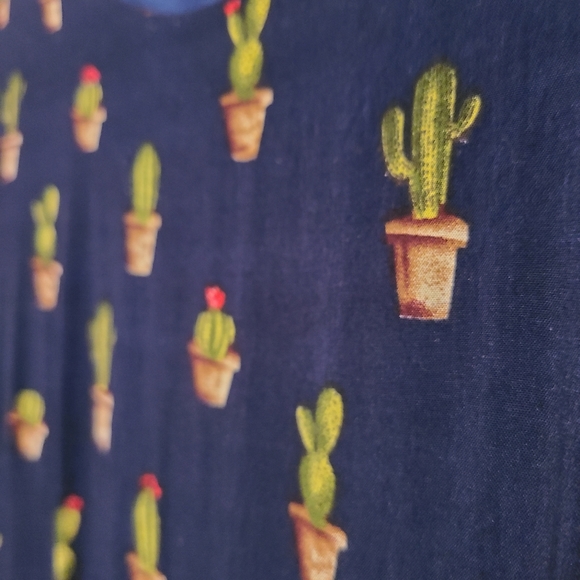 SM Wardrobe Cactus Dress - Picture 5 of 8